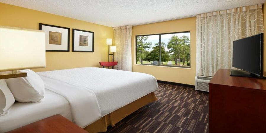 Holiday Inn Express Tifton By Ihg Dış mekan fotoğraf