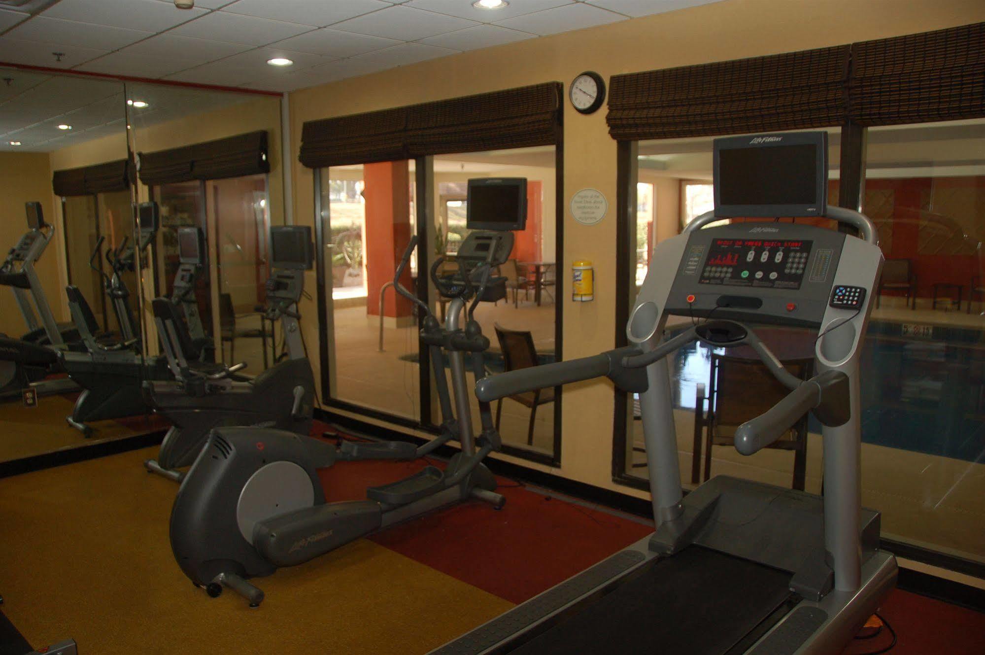 Holiday Inn Express Tifton By Ihg Dış mekan fotoğraf